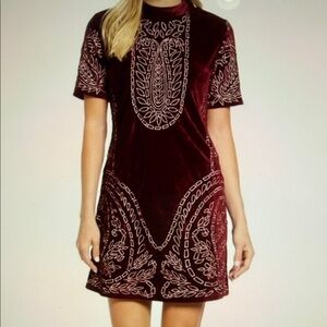 KAS New York Lilly Velvet Embroidered Dress in Burgundy Size L